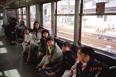 Shinagawa Aquarium Field Trip Train Ride